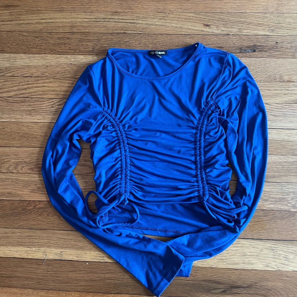 Blue fashionnova top